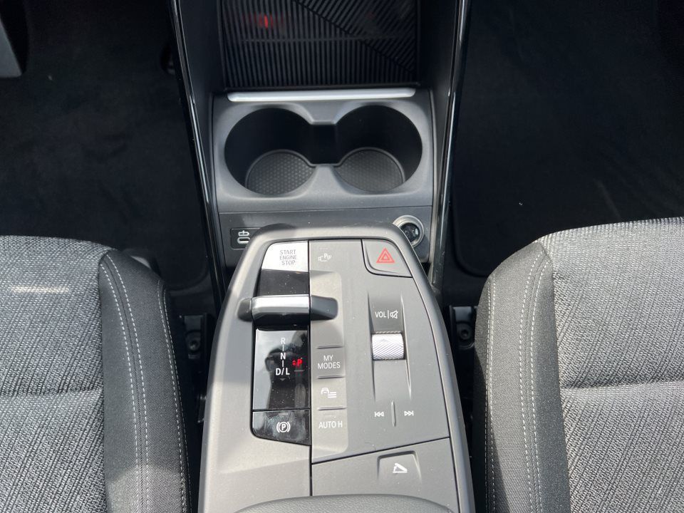 BMW 216
