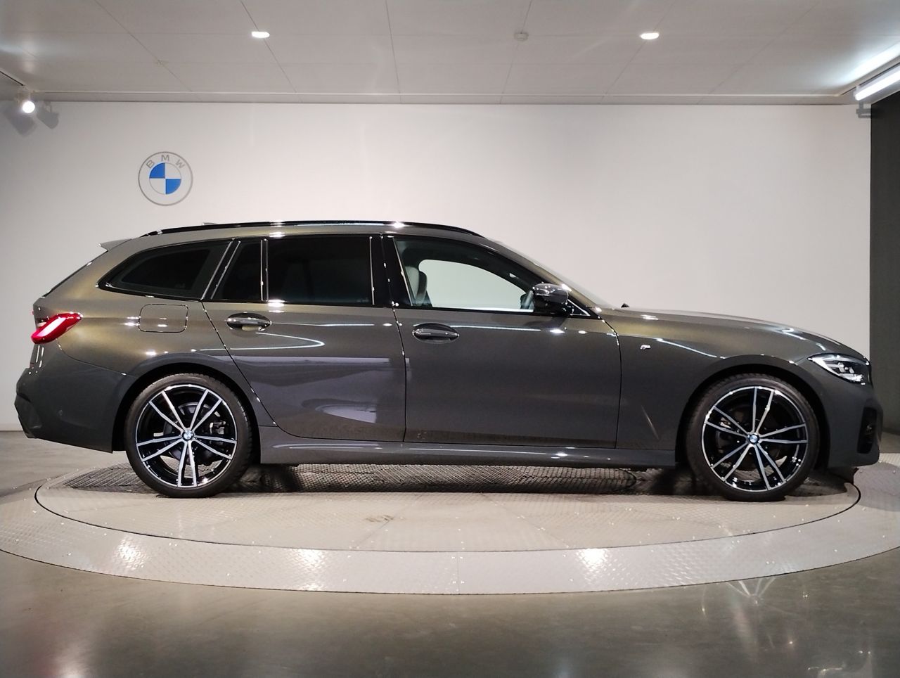 G21 320d xDrive Touring RHD