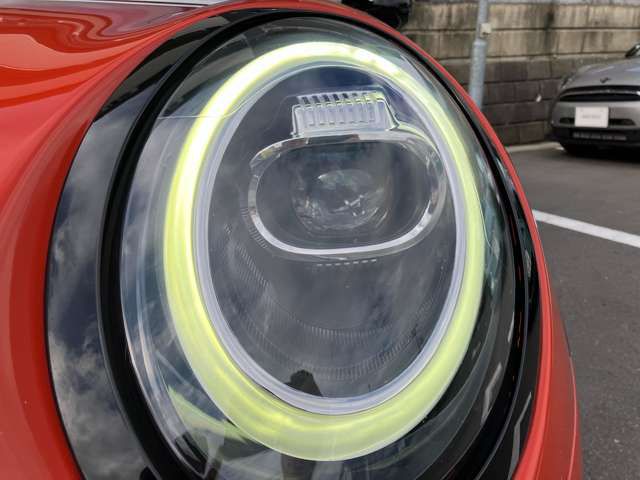 F57 MINI John Cooper Works Convertible LCI