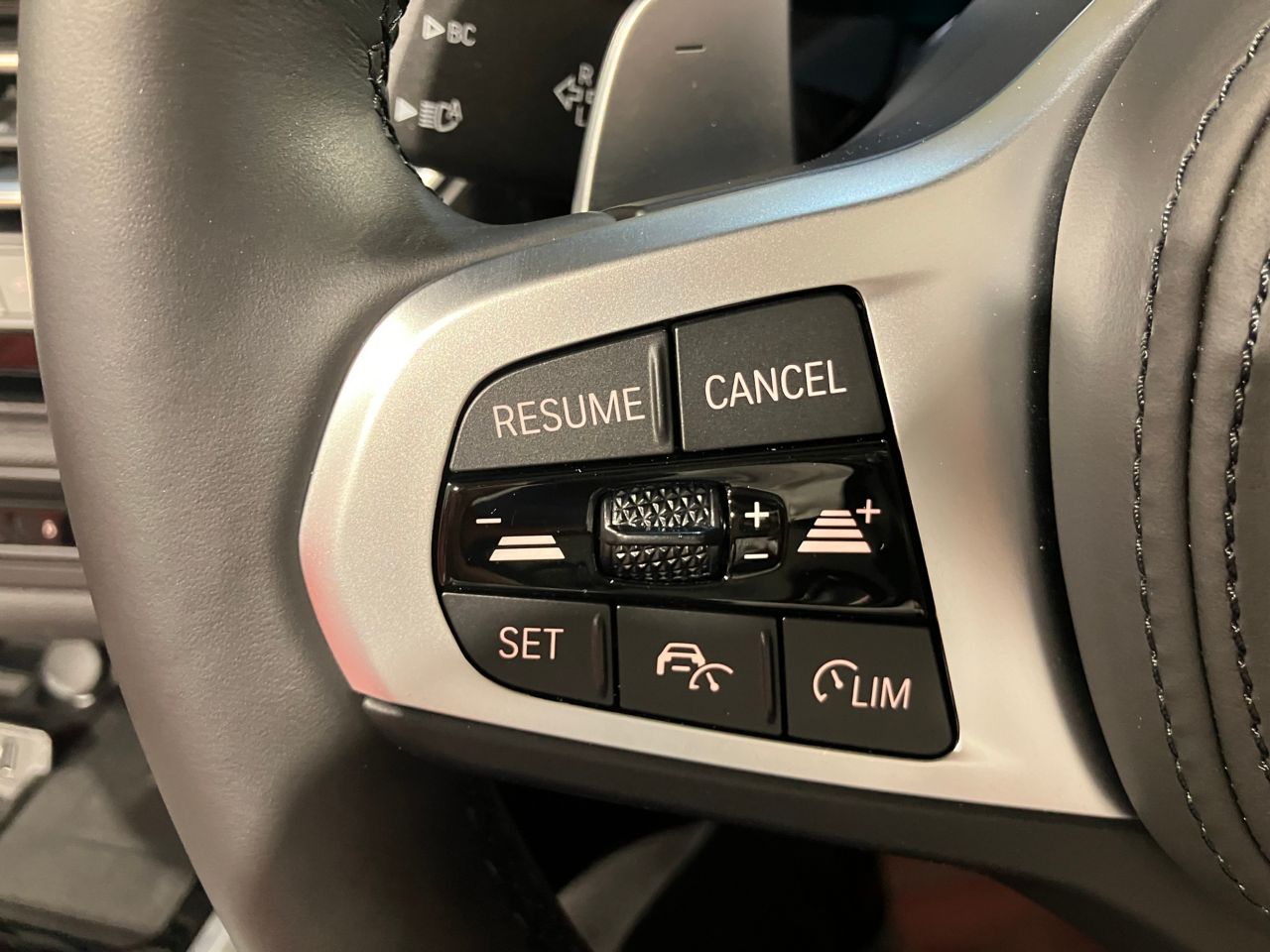 G29 z4 sDrive20i RHD