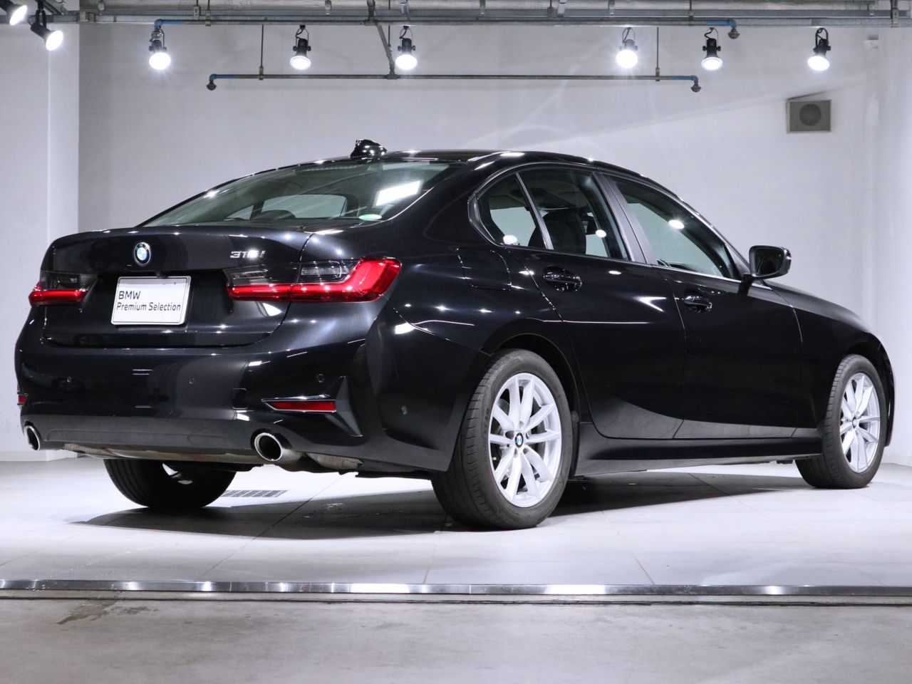 318i Berline RHD