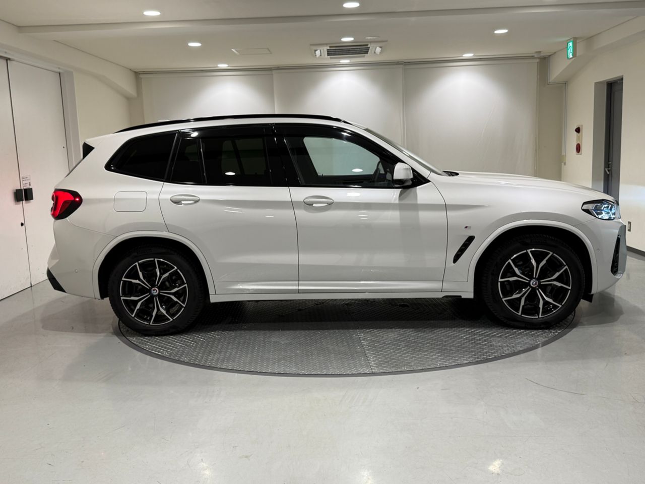 G01 X3 xDrive20d RHD ZA LCI