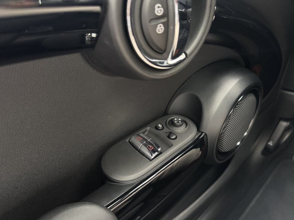 MINI Cooper SE
