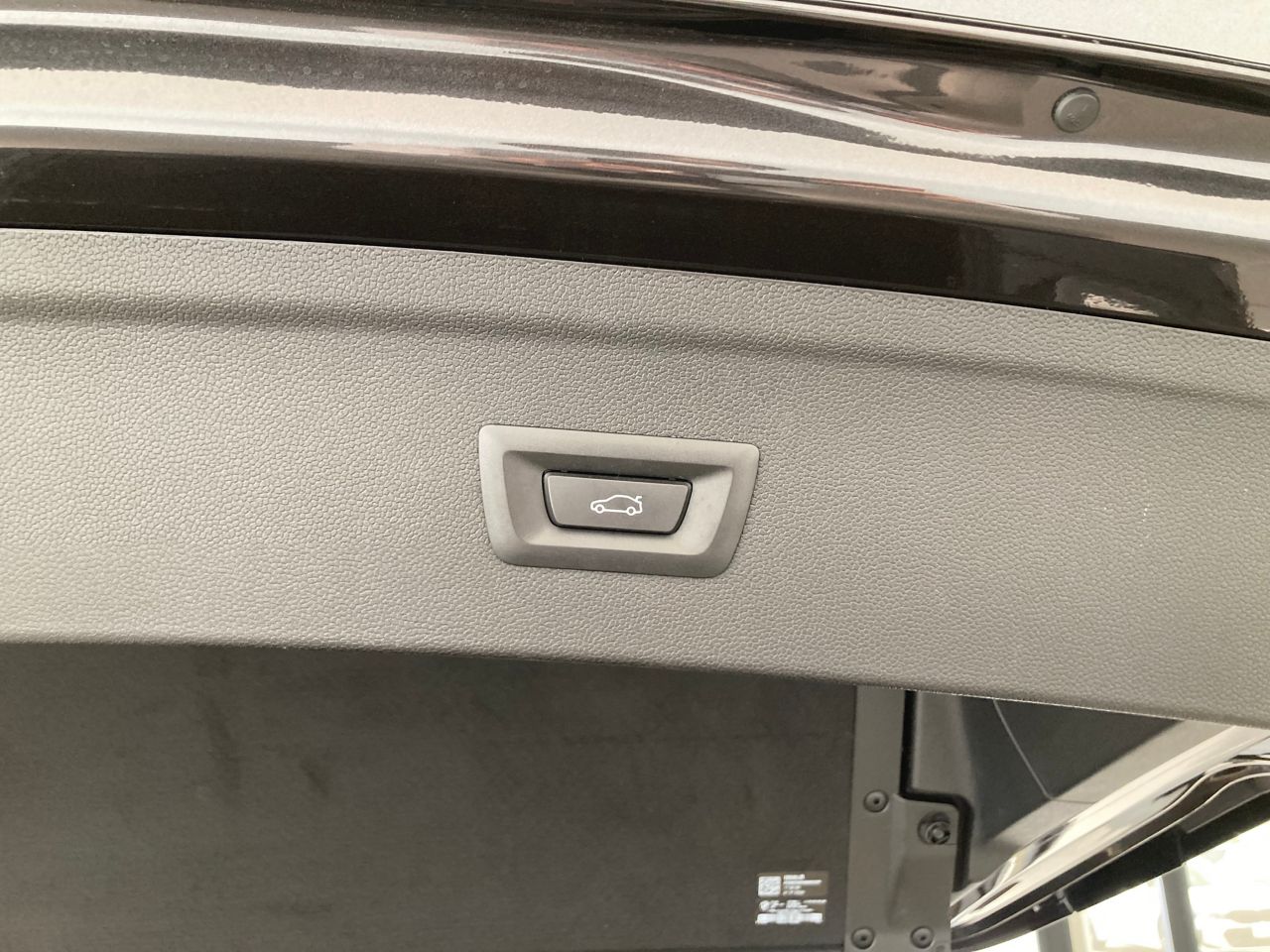 i20 iX xDrive40