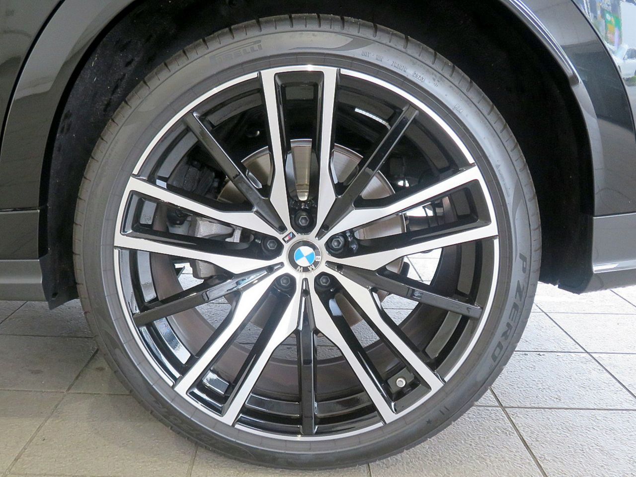 X6 xDrive30d M Sport RHD