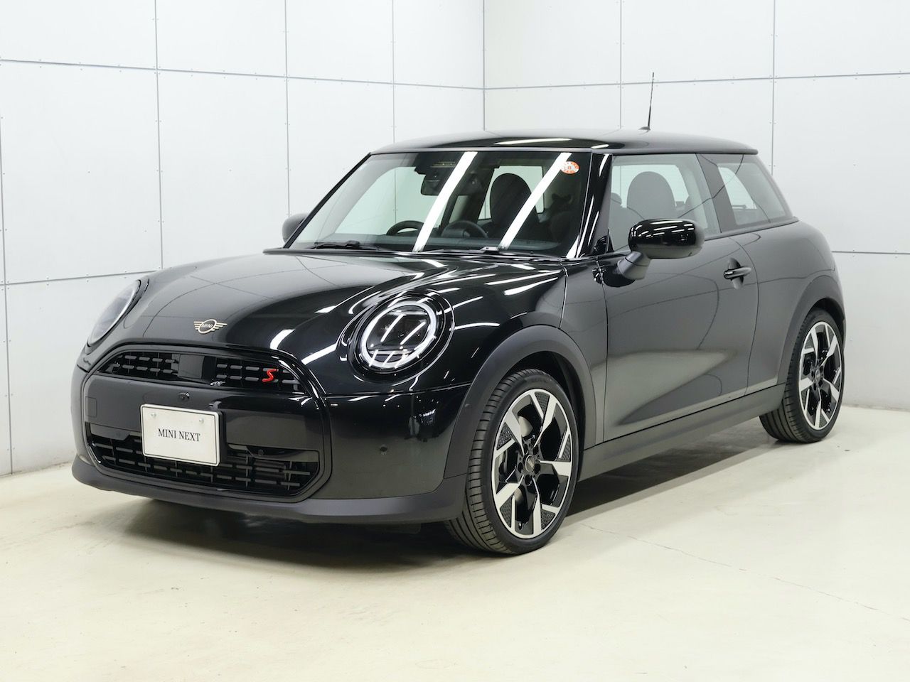 F66 MINI Cooper S 3Dr