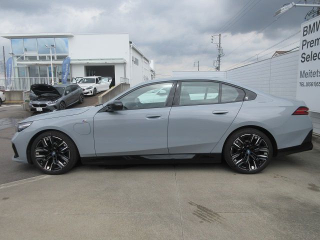 i5 M60 xDrive 