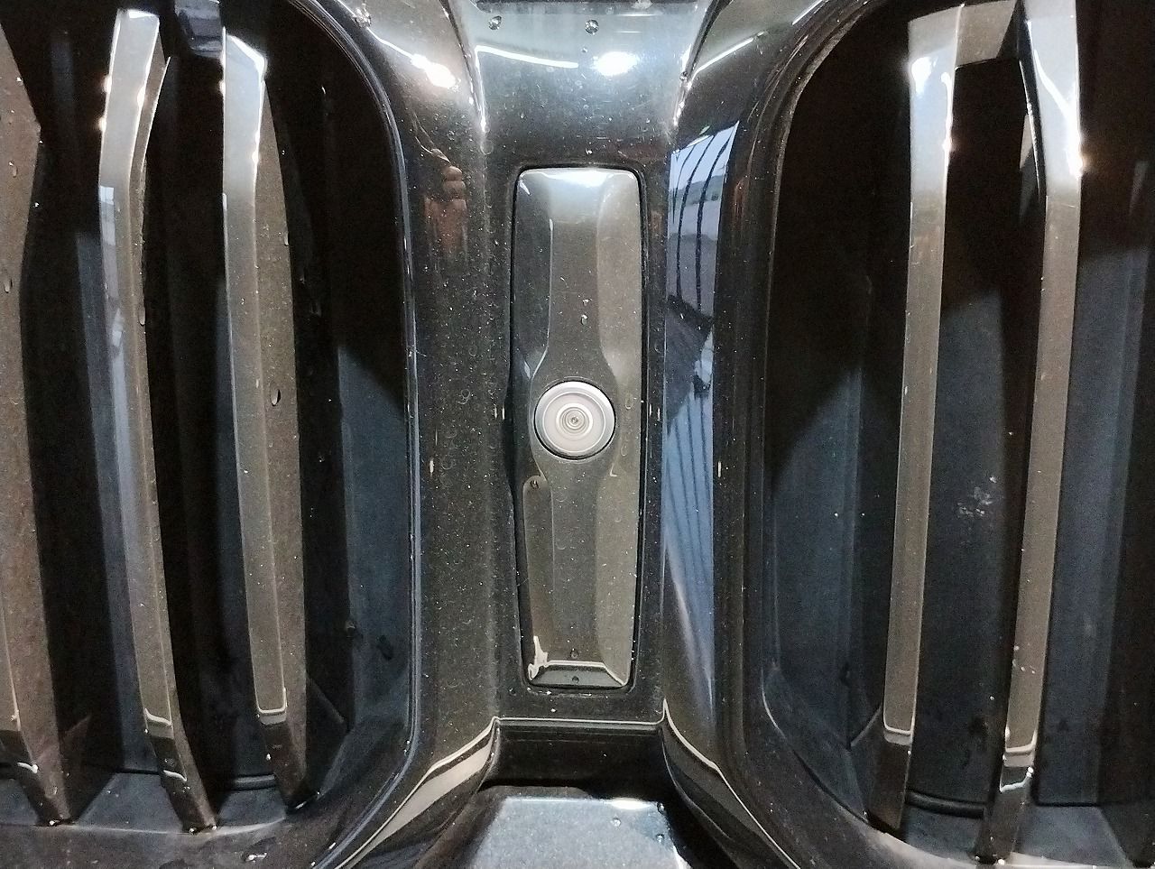 G01 X3 M40d RHD LCI ZA