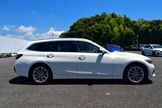 G21 320d xDrive Touring RHD