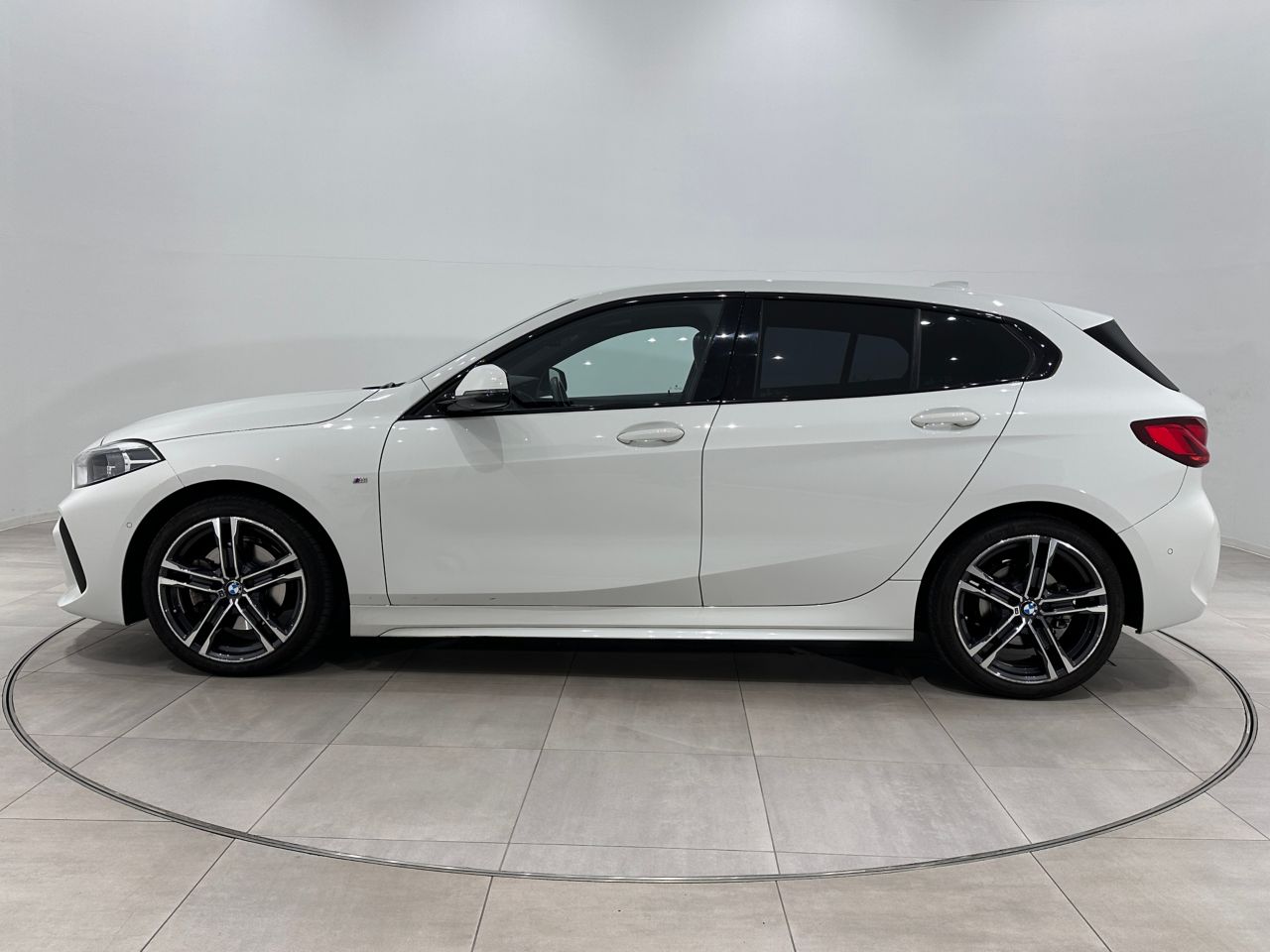 118i RHD