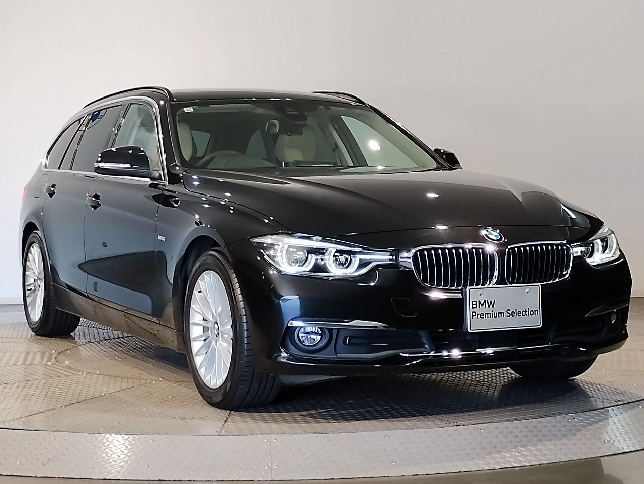 320D TOURING RHD