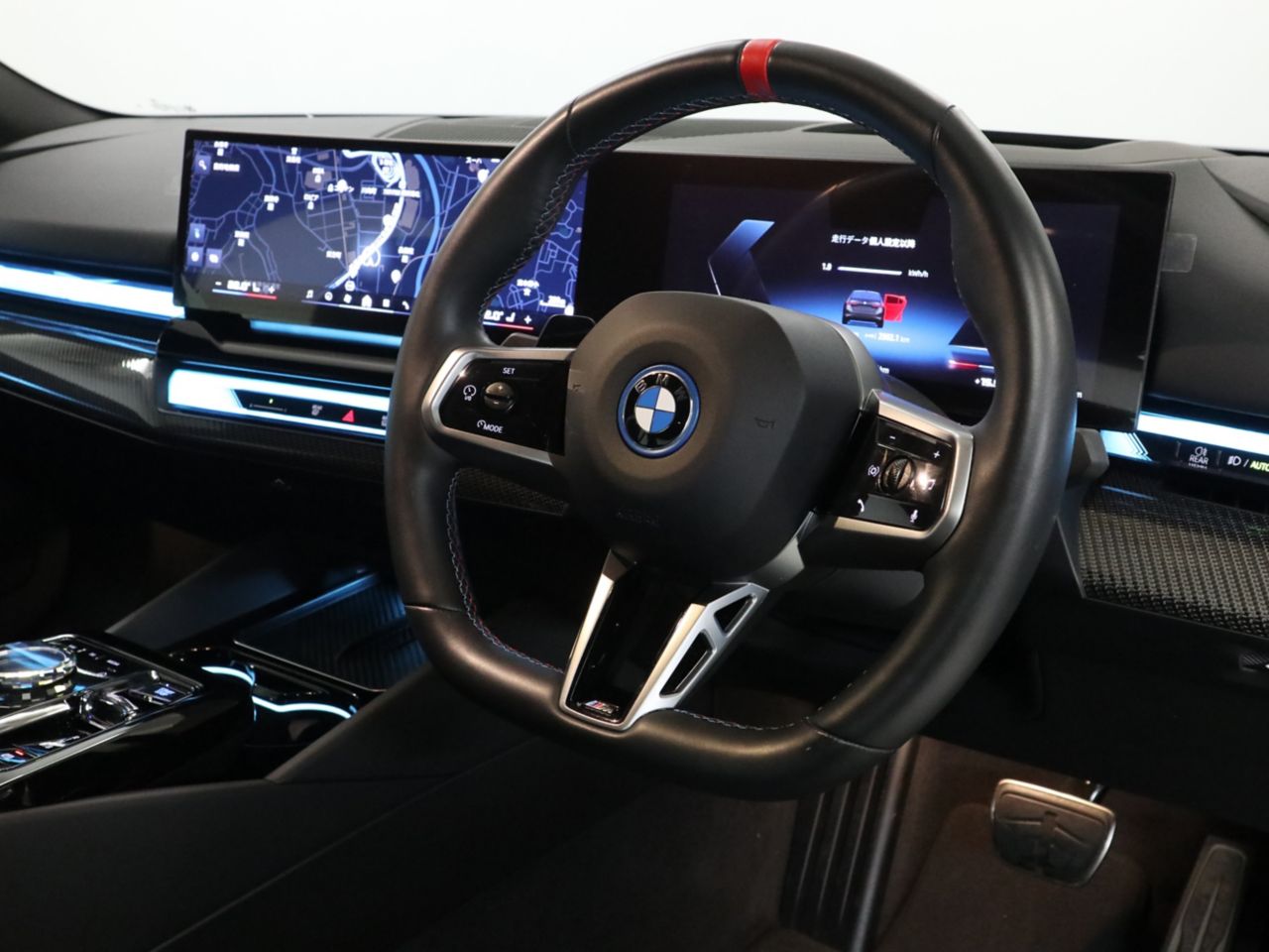 BMW i5 M60 xDrive Sedan RHD