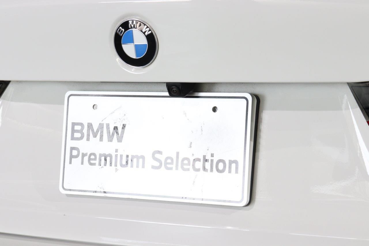 G20 320i Saloon RHD TU