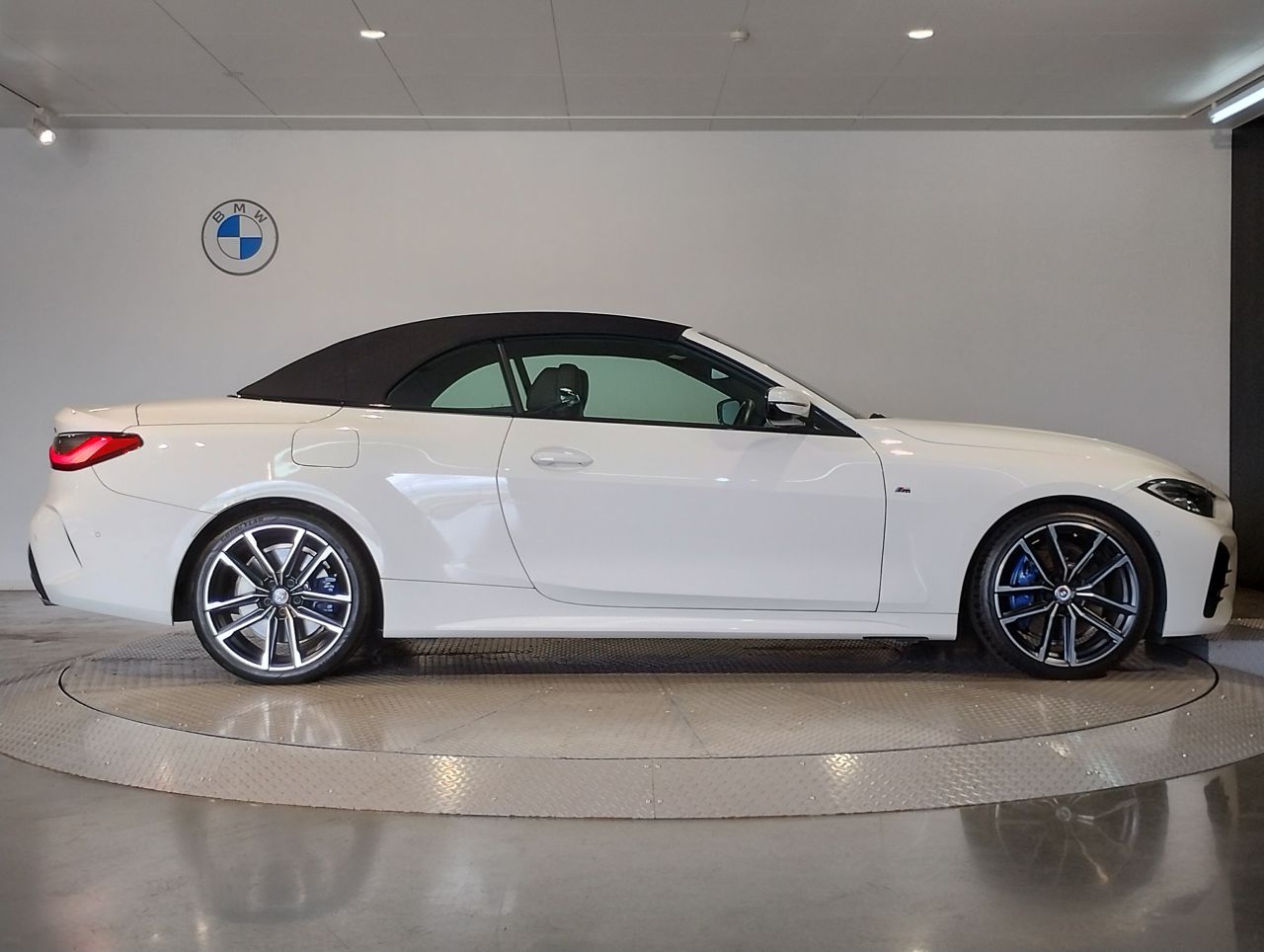 G23 420i Convertible RHD