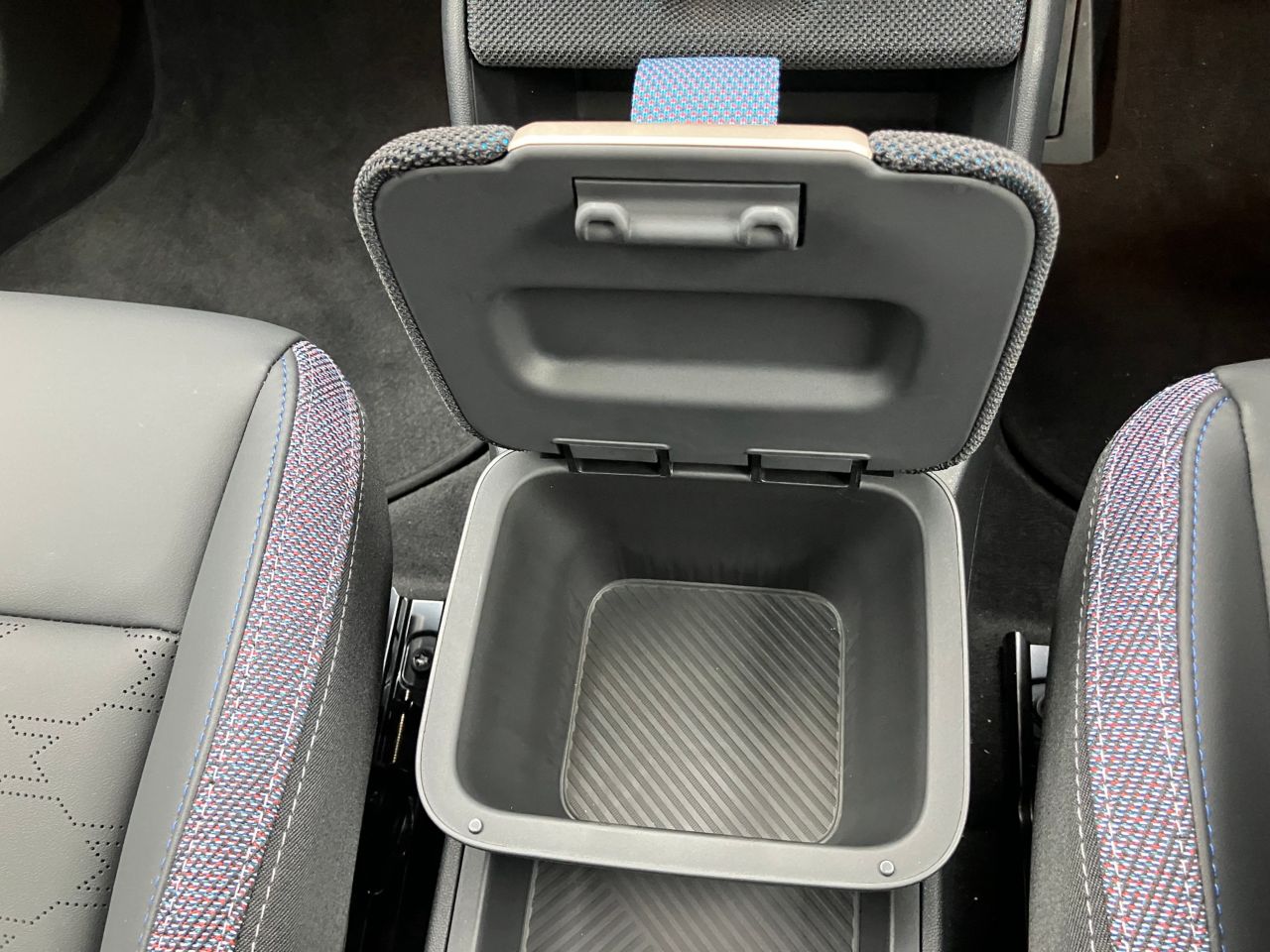 U25 MINI Countryman E