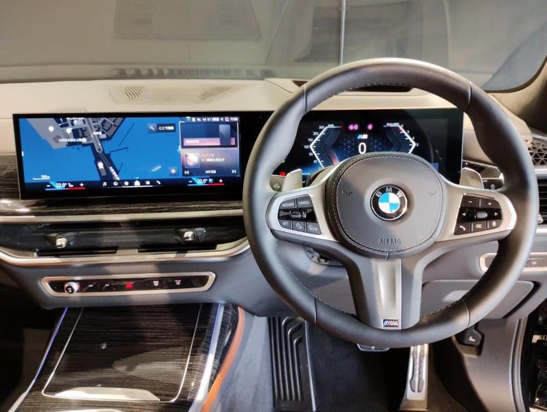 X7 xDrive40d RHD US