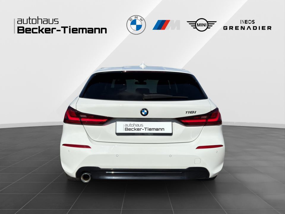 BMW 118