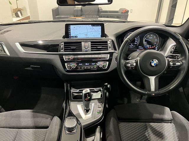 118D 5DOOR RHD