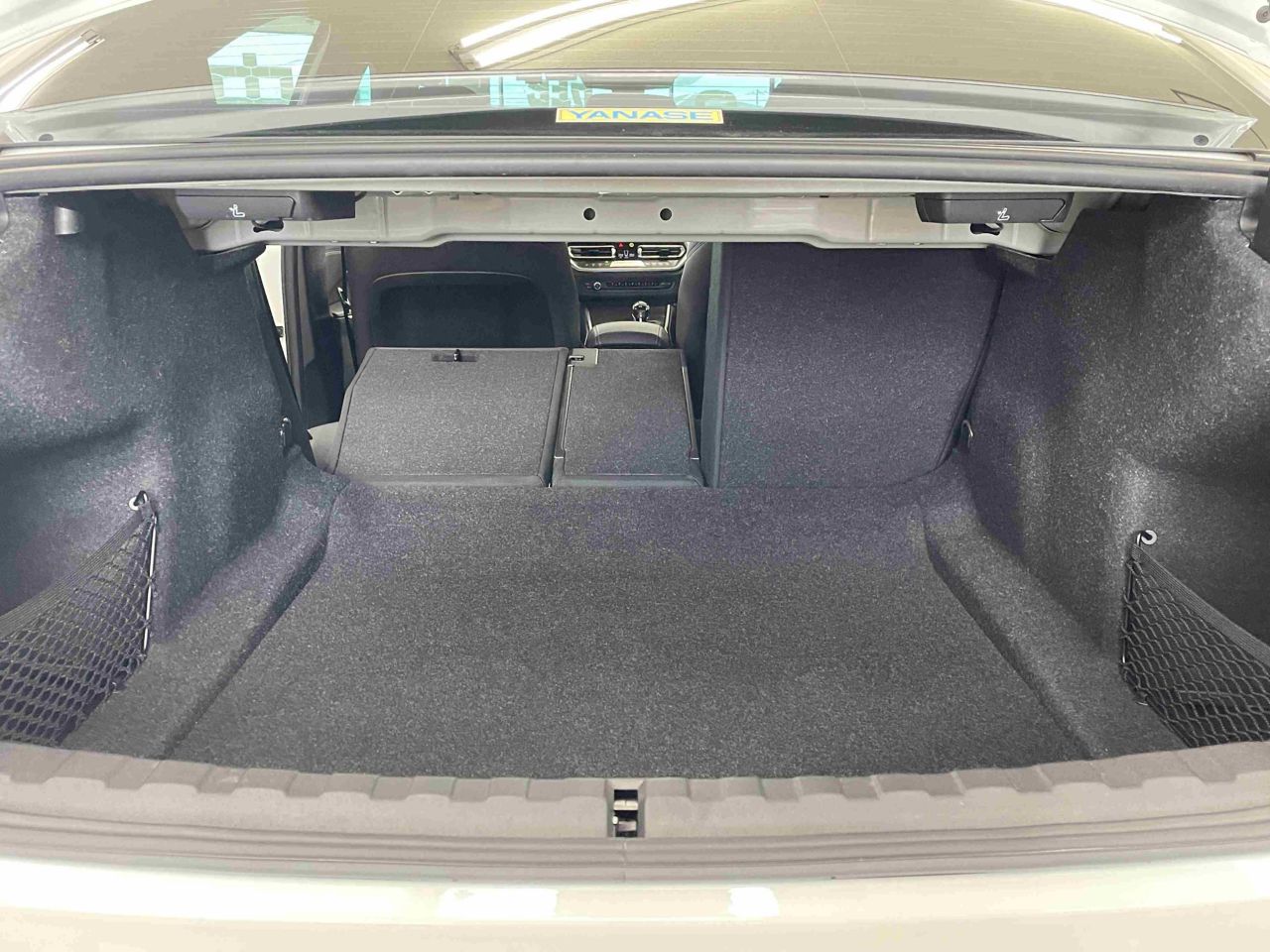 G20 320i Saloon RHD MX