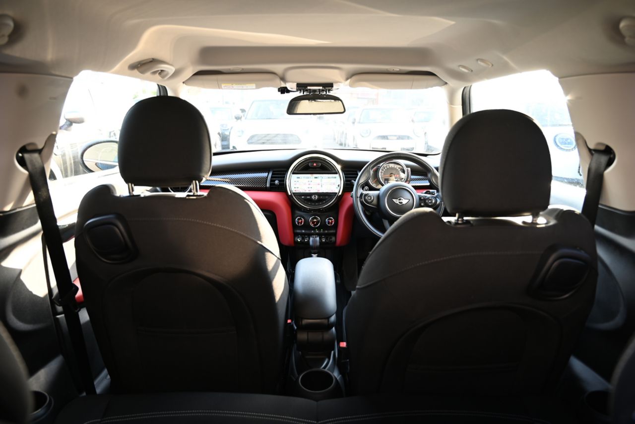 F56 MINI COOPER S