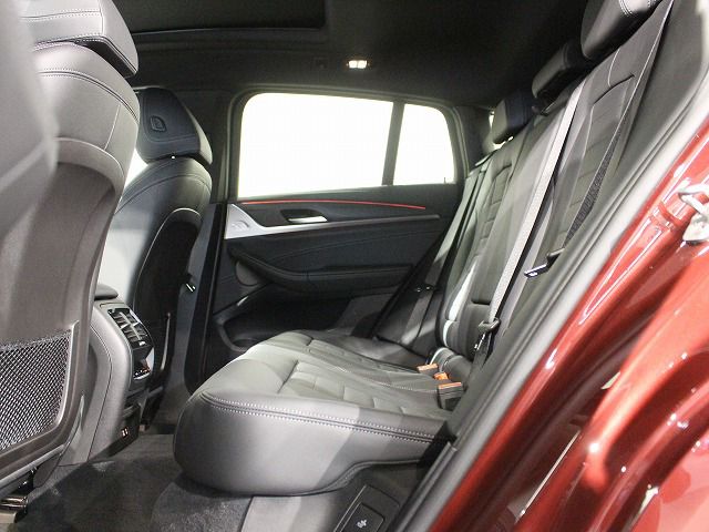 X4 xDrive20d RHD