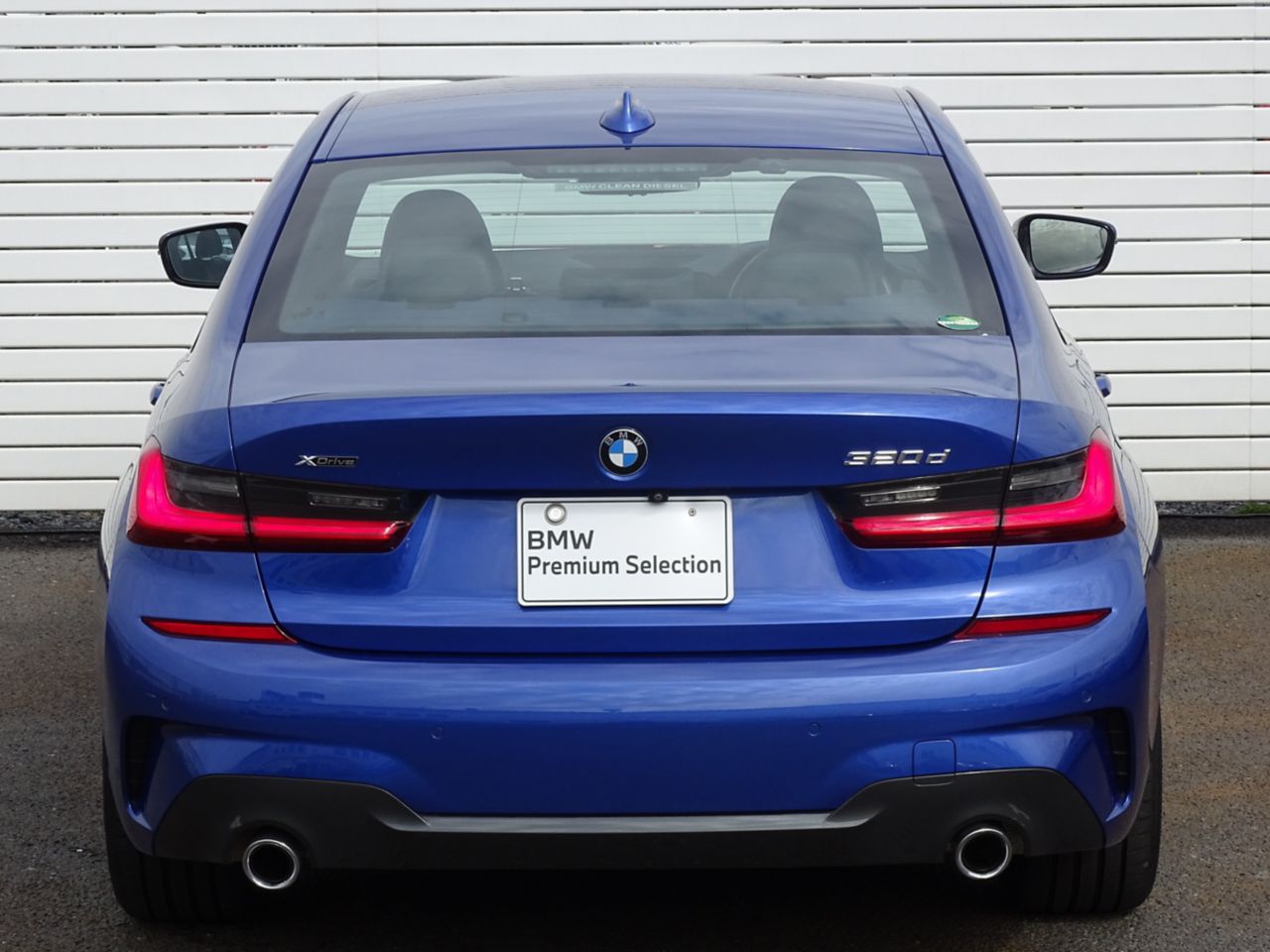 G20 320d xDrive RHD Saloon