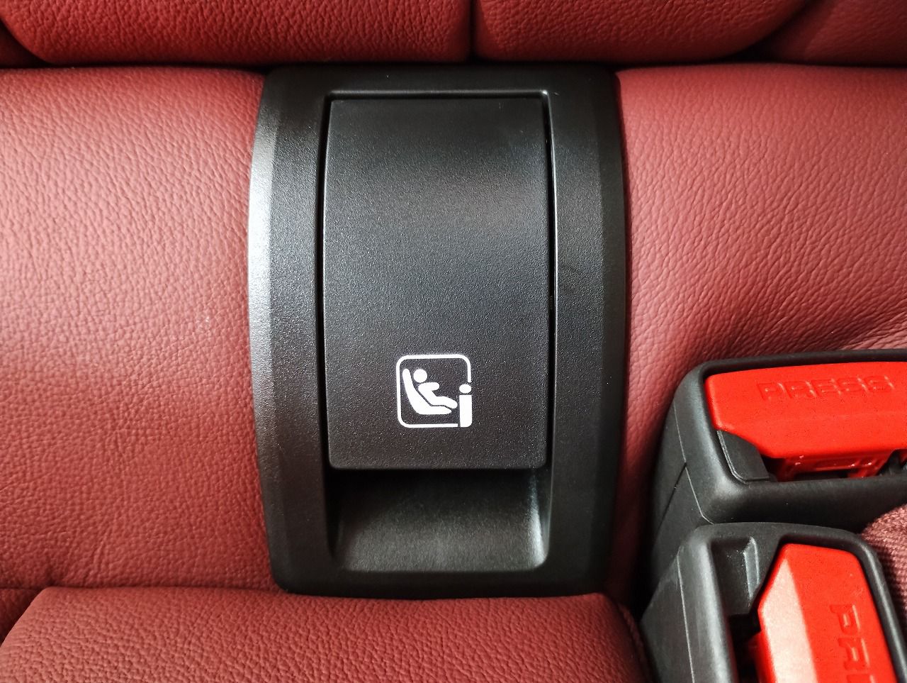 G20 320i Saloon LCI RHD MX