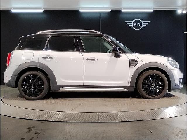 F60 MINI Cooper Countryman
