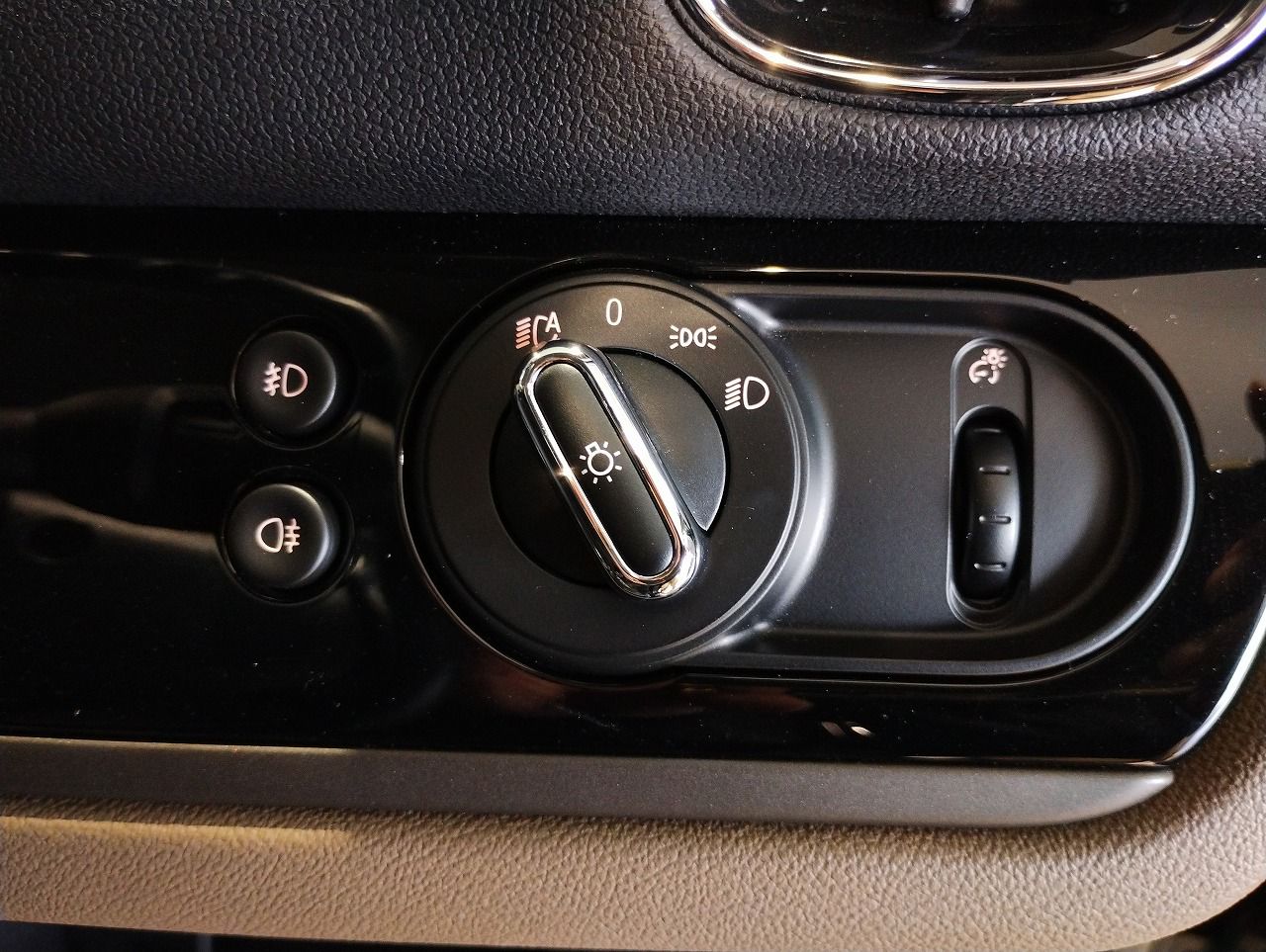 MINI CROSSOVER COOPER