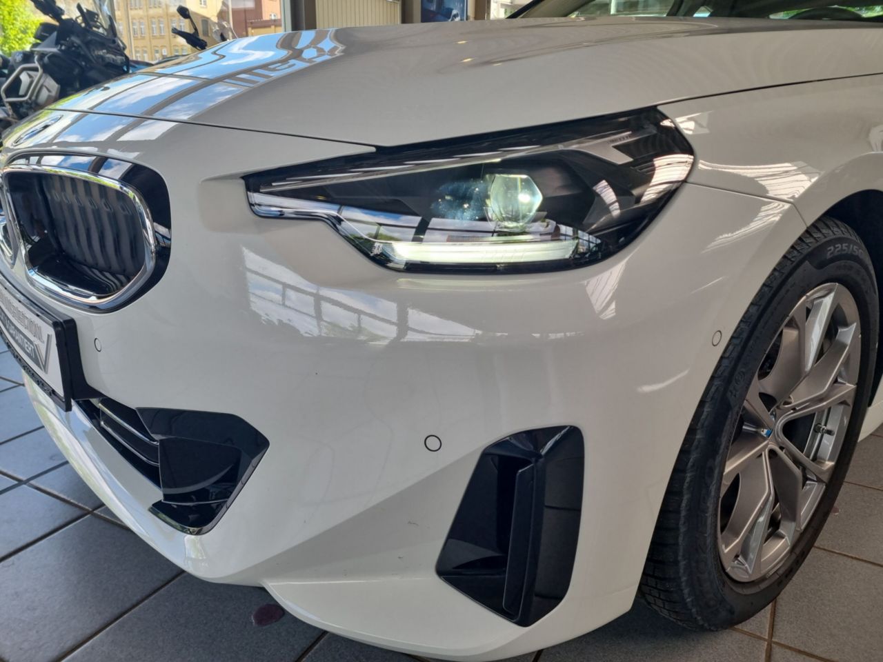 BMW 218