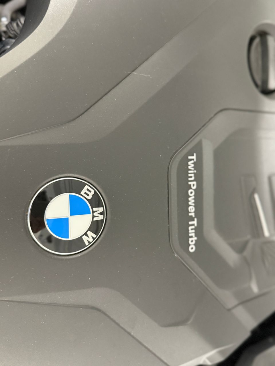 318i Touring RHD