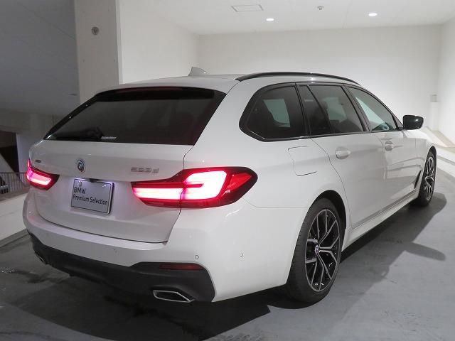 520d xDrive Touring RHD