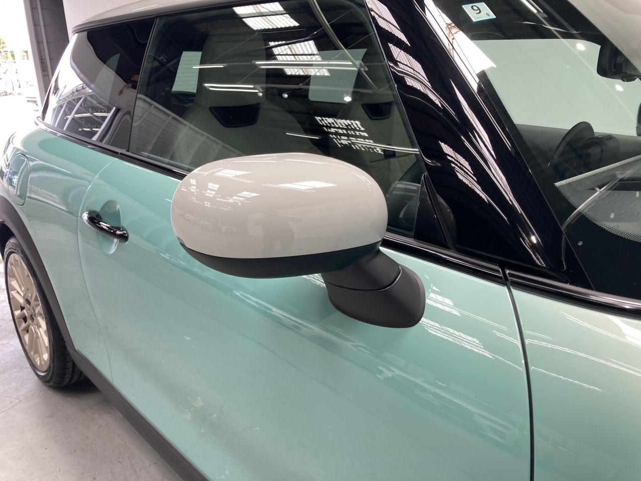 F66 MINI Cooper C 3Dr