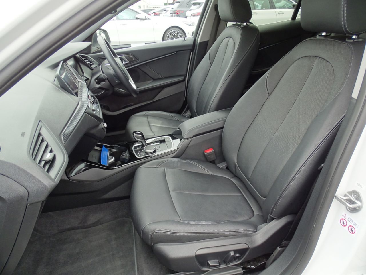 F40 118d Sports Hatch 5-door B47 2.0d