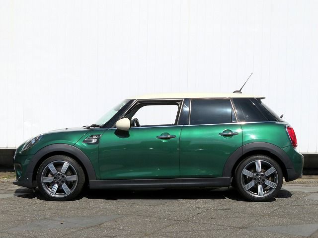 F55 MINI Cooper 5-Door Hatch LCI