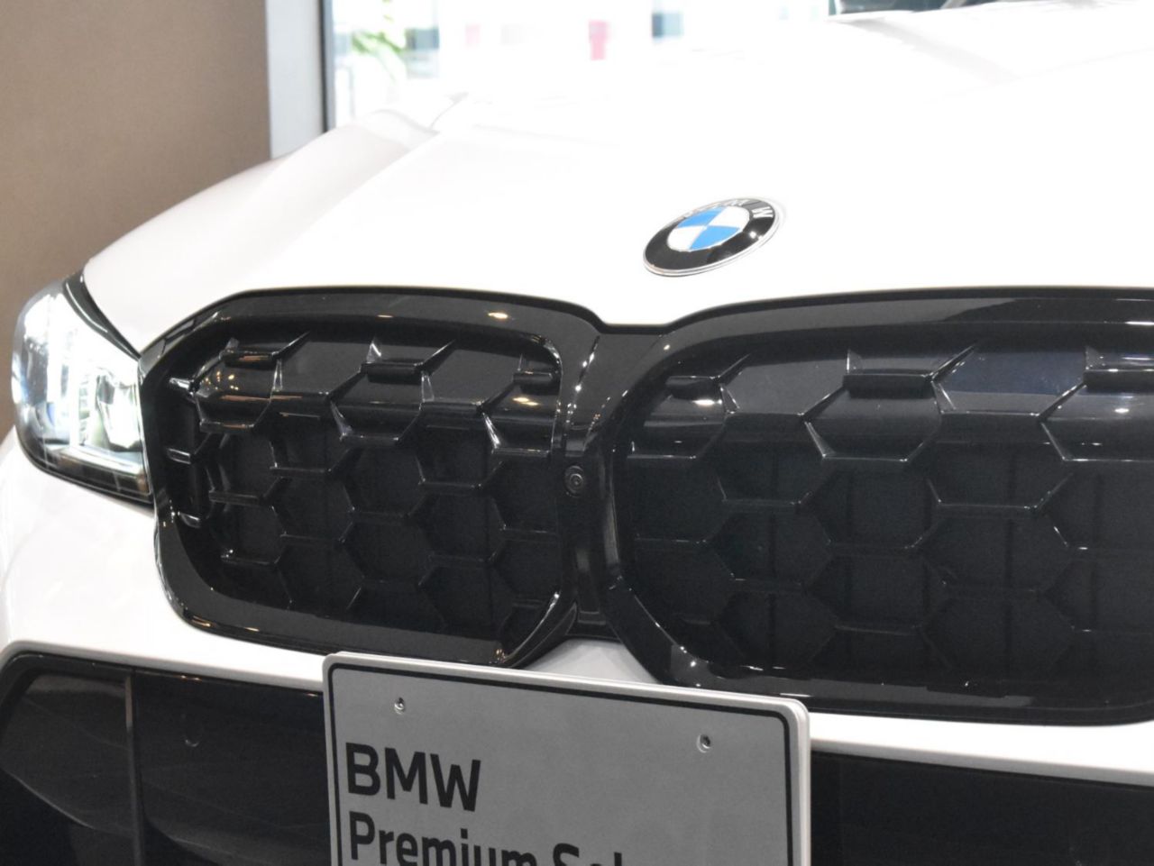 G21 M340i xDrive Touring LCI RHD