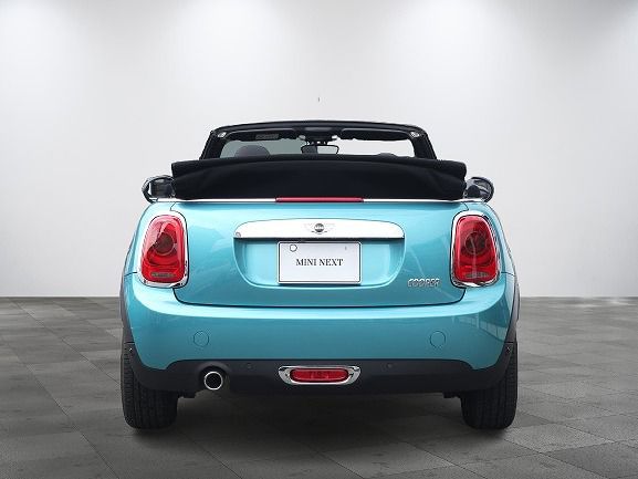 MINI CONVERTIBLE COOPER
