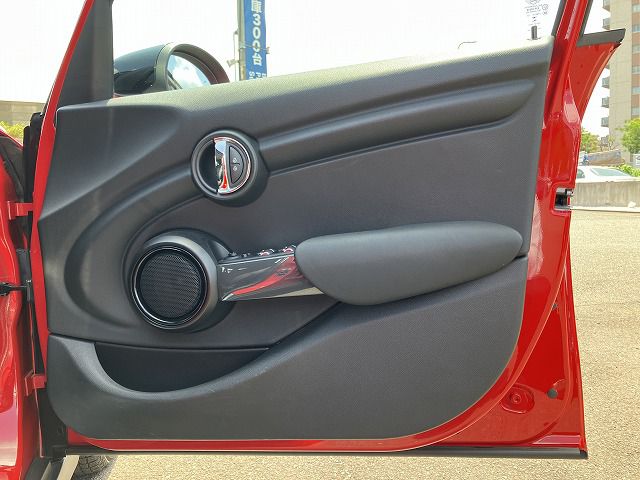 F55 MINI Cooper 5-Door Hatch LCI