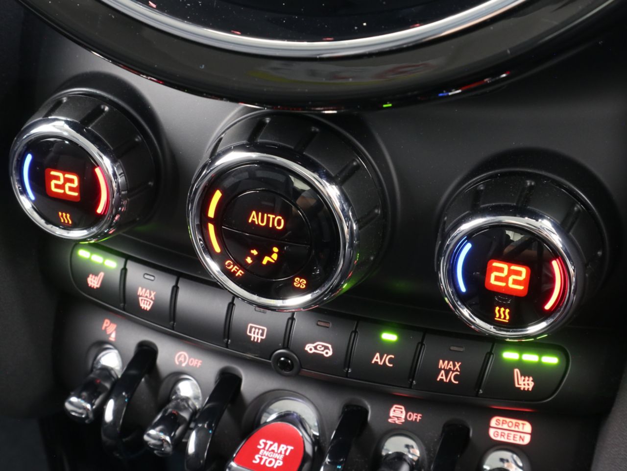 MINI Cooper F56 RHD