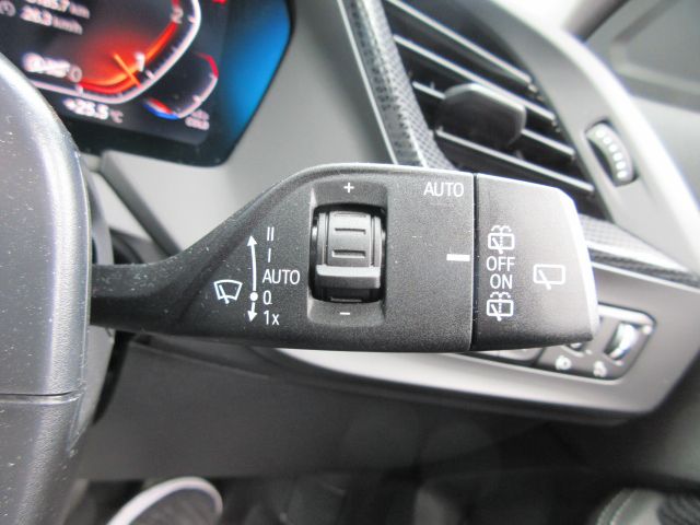 F40 118d Sports Hatch 5-door B47 2.0d