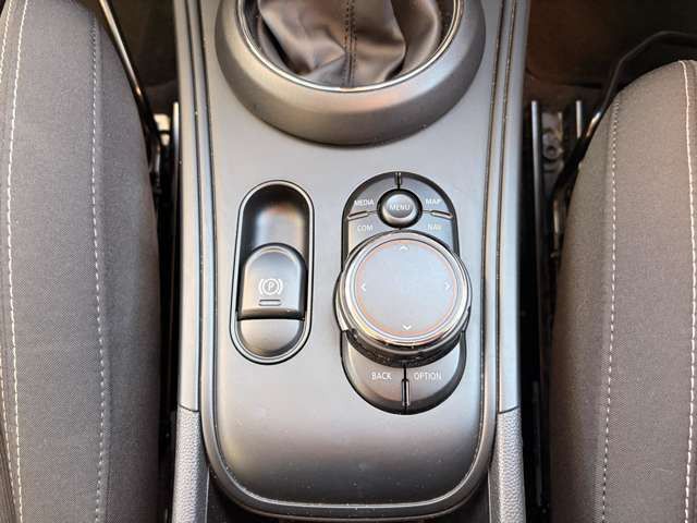 MINI CROSSOVER COPPER SD ALL4