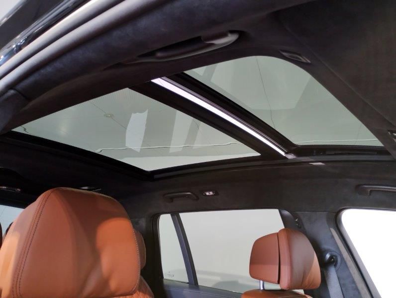 X7 xDrive40d RHD US