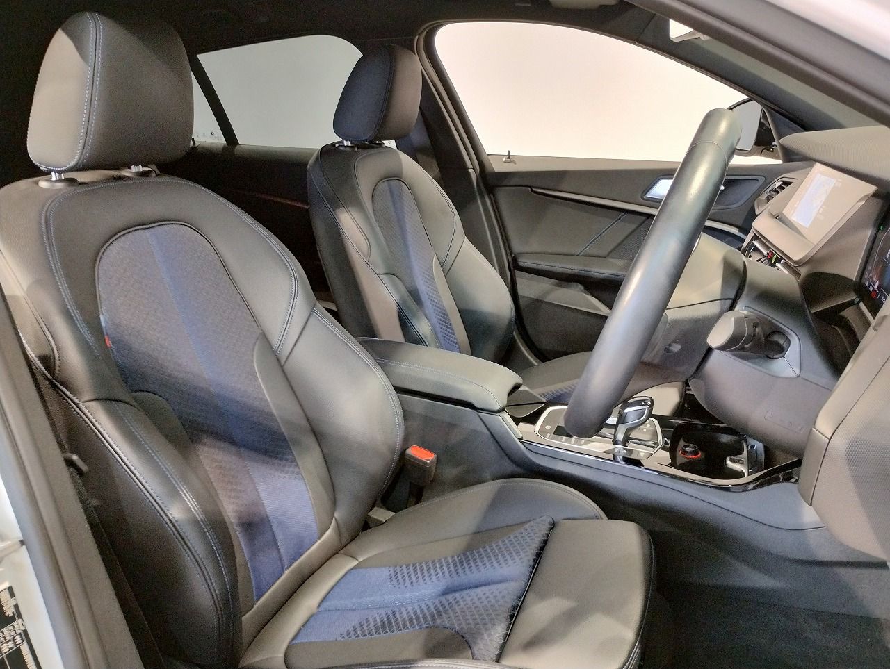 F40 118d Sports Hatch 5-door B47 2.0d