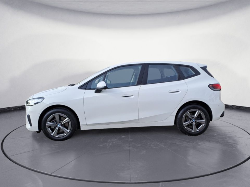 BMW 216