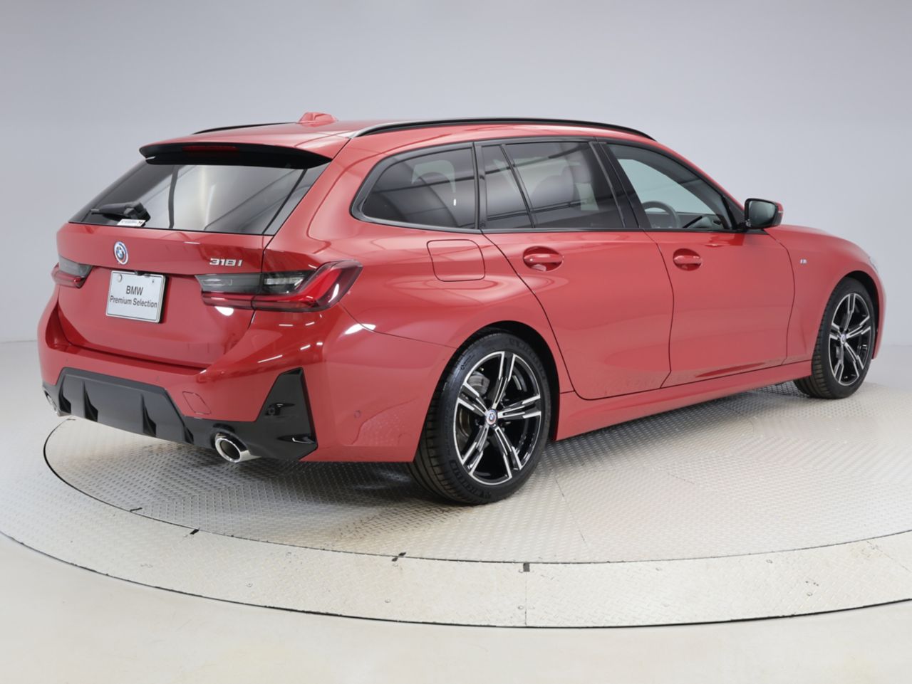 318i Touring RHD