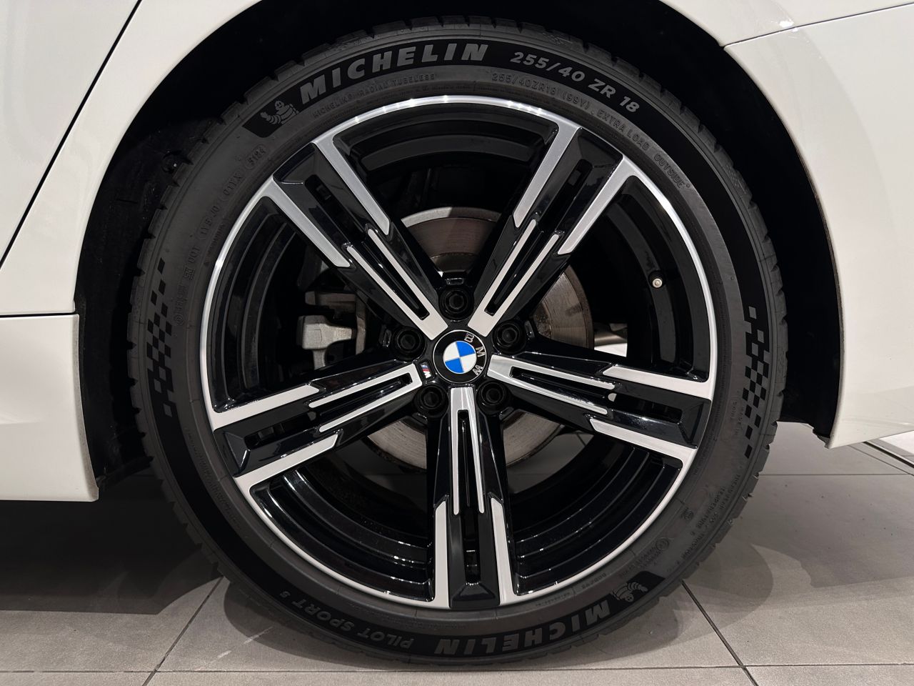 318i Touring RHD