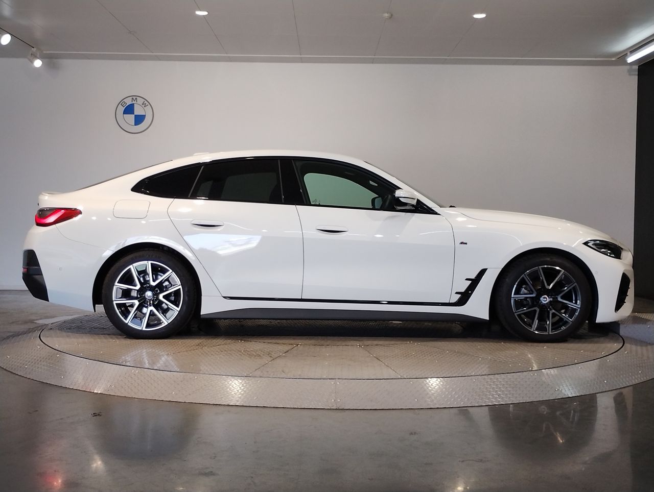 G26 420d xDrive Gran Coupe RHD