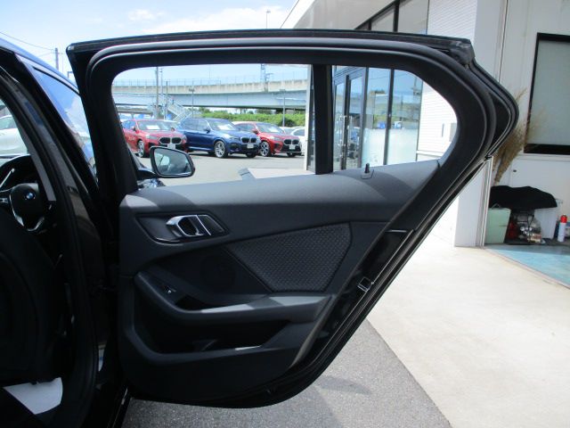 F40 118d Sports Hatch 5-door B47 2.0d