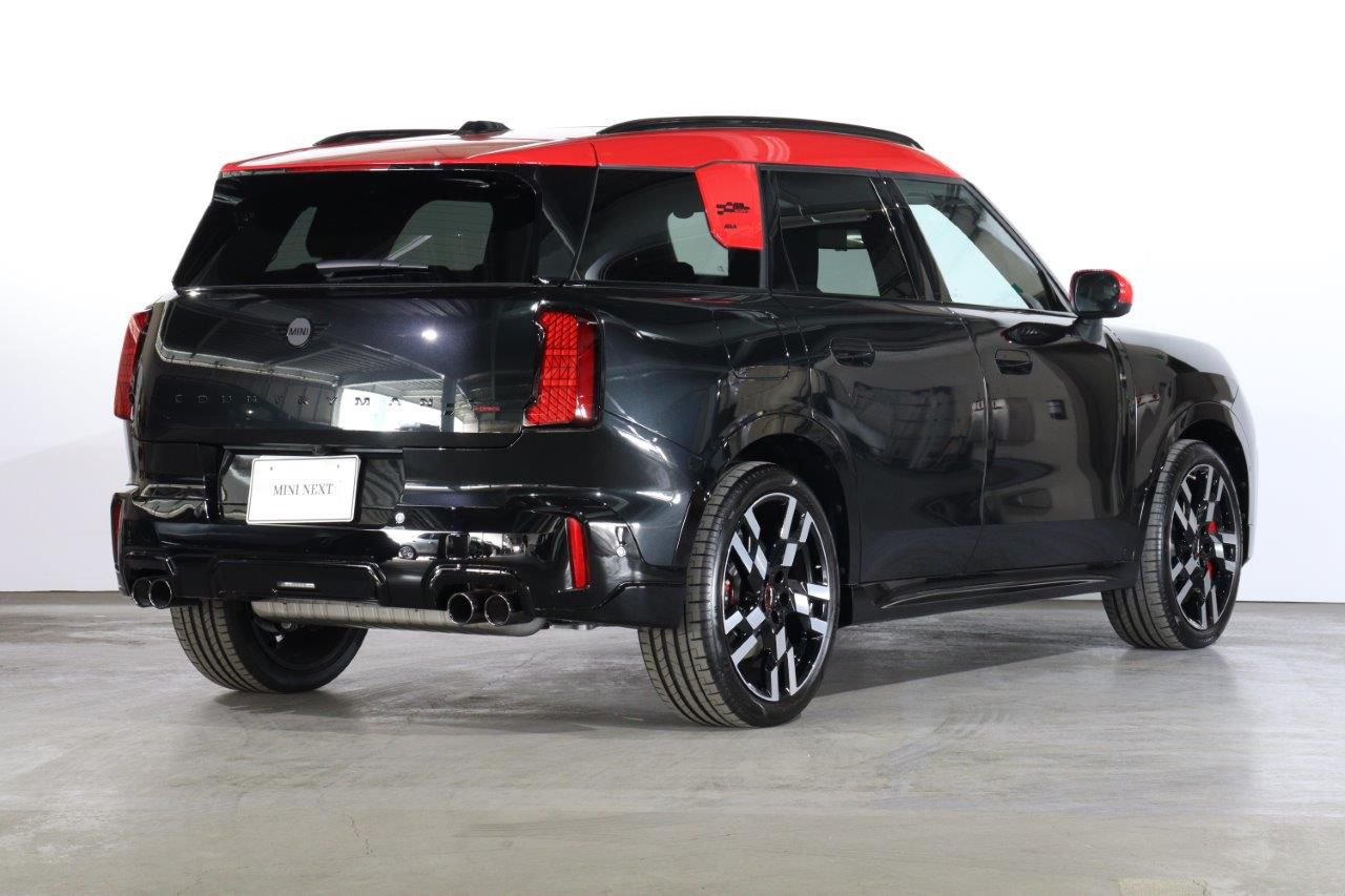 U25 MINI John Cooper Works Countryman ALL4