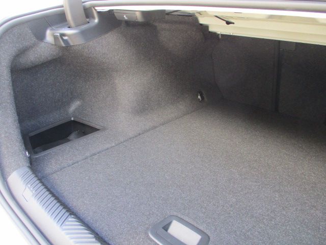 BMW i5 eDrive40 Sedan RHD